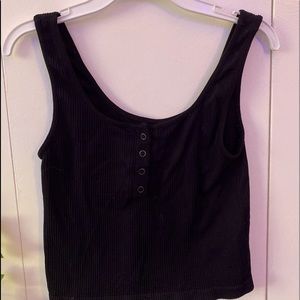woman's black tank top